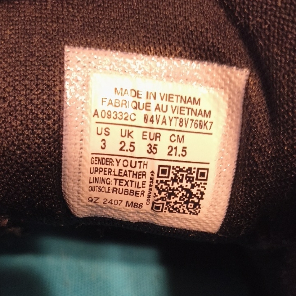 Converse Black and Teal Sneakers - Picture 2 of 6